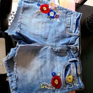 Floral embroidered jean shorts size 15